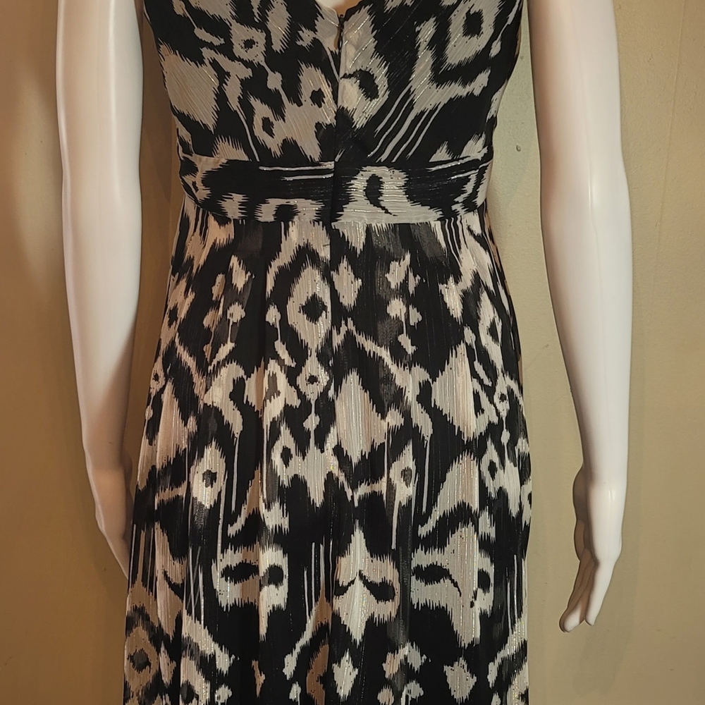 BLACK/WHITE PRINT SLEEVELESS DRESS by R&M RICHARDS, SZ 6P - Picture 5 of 12